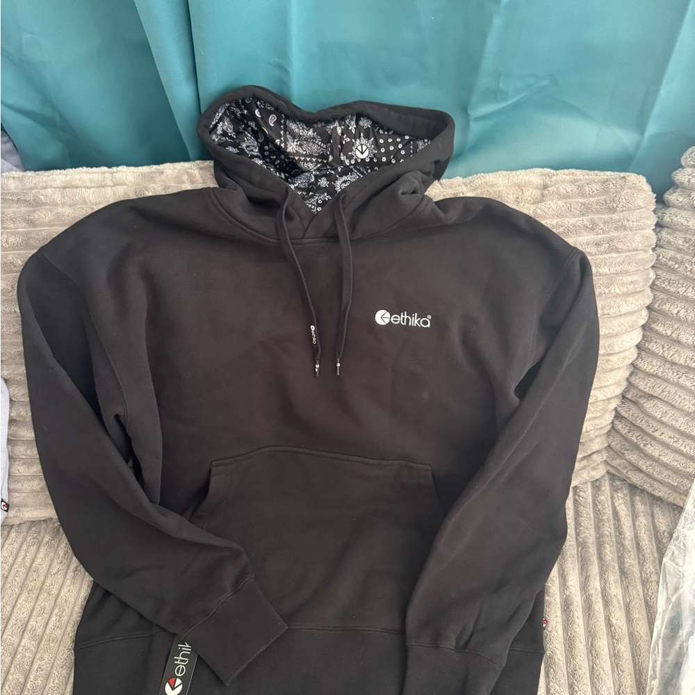 Ethika Men's Black Hoodie with Patterned Hood